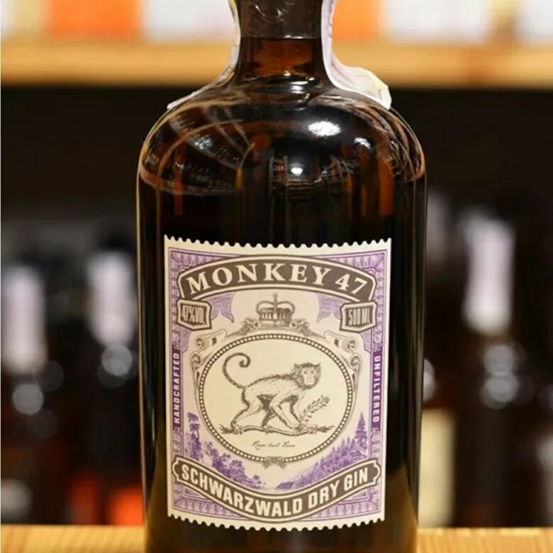 Джин Monkey 47 Schwarzwald Dry Gin, 0.5 l. Джин Monkey 47 Schwarzwald Dry, 0,5л. Jin Monkey 47. Джин с обезьянкой. Манки 0.7