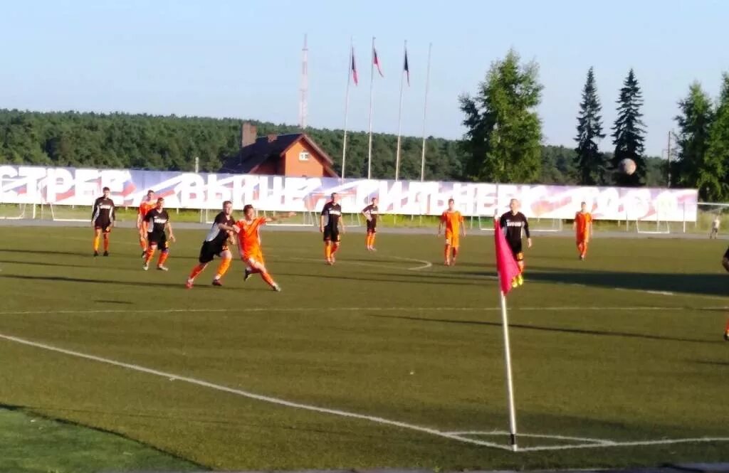 стадион олимпиец ленинск-кузнецкий. стадион шахтер ленинск кузнецкий. стадион шахтер прокопьевск. стадион шахтер ленинск кузнецкий. мусохранова 2 ленинск-кузнецкий.