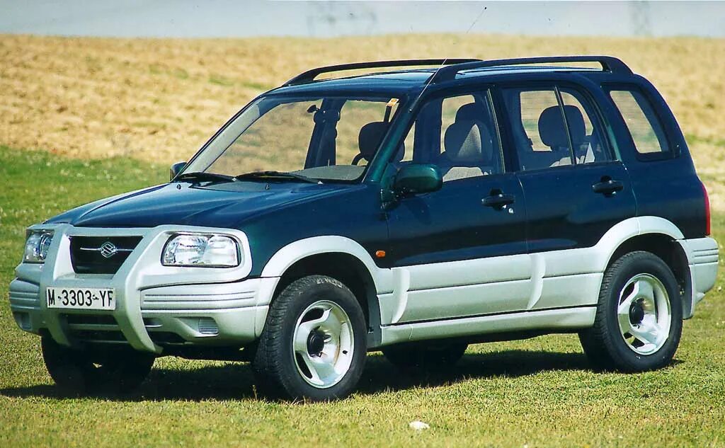 Suzuki grand vitara 2000 год. Suzuki Vitara 2000. Suzuki Vitara 1999. Suzuki Grand Vitara 2000. Сузуки Гранд Витара 2000 v6.
