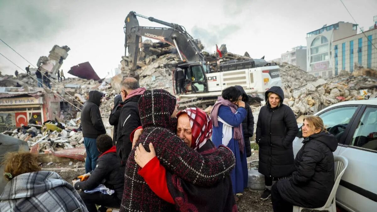 Турция 19 февраля. Землетрясения в России. Покажи землетрясение. Произошло землетрясение.