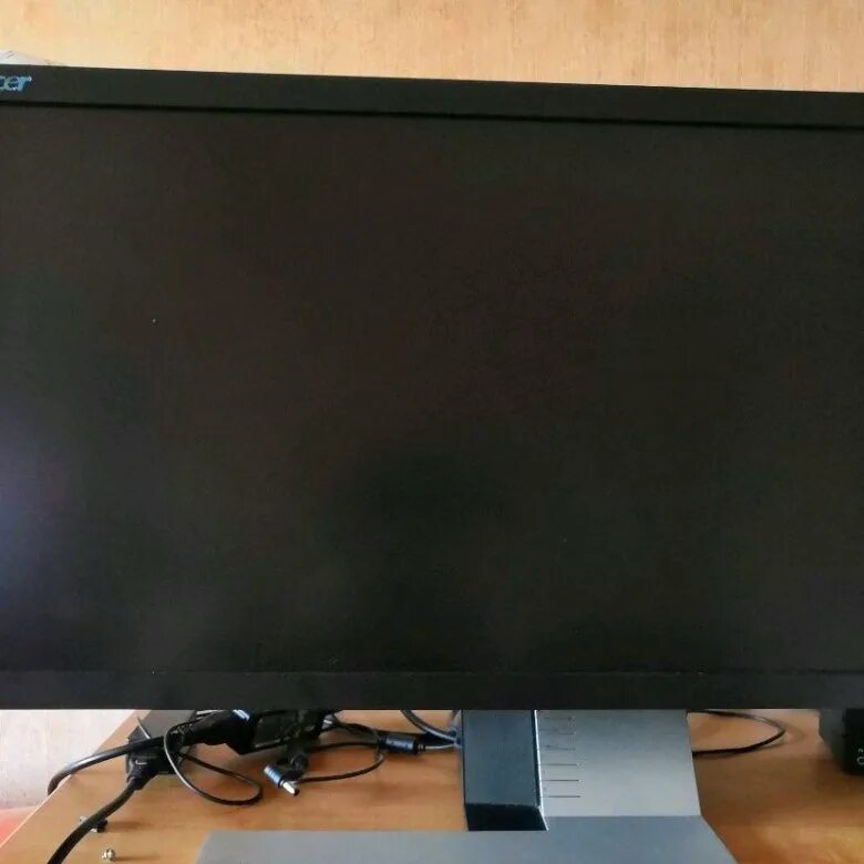 Монитор Acer s273hl. Acer s273 на стену. Toshiba 1805-s273. Монитор Acer 24" s243hlbmii не включается с кнопки. Мониторы новосибирск