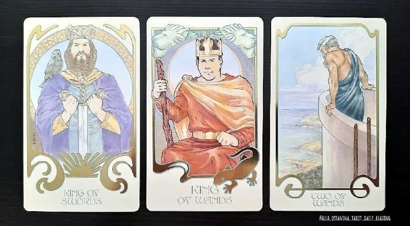 король мечей таро райдера уэйта. карты таро значение. 9 жезлов и король мечей. король мечей таро уэйта. девятка пентаклей уэйт.