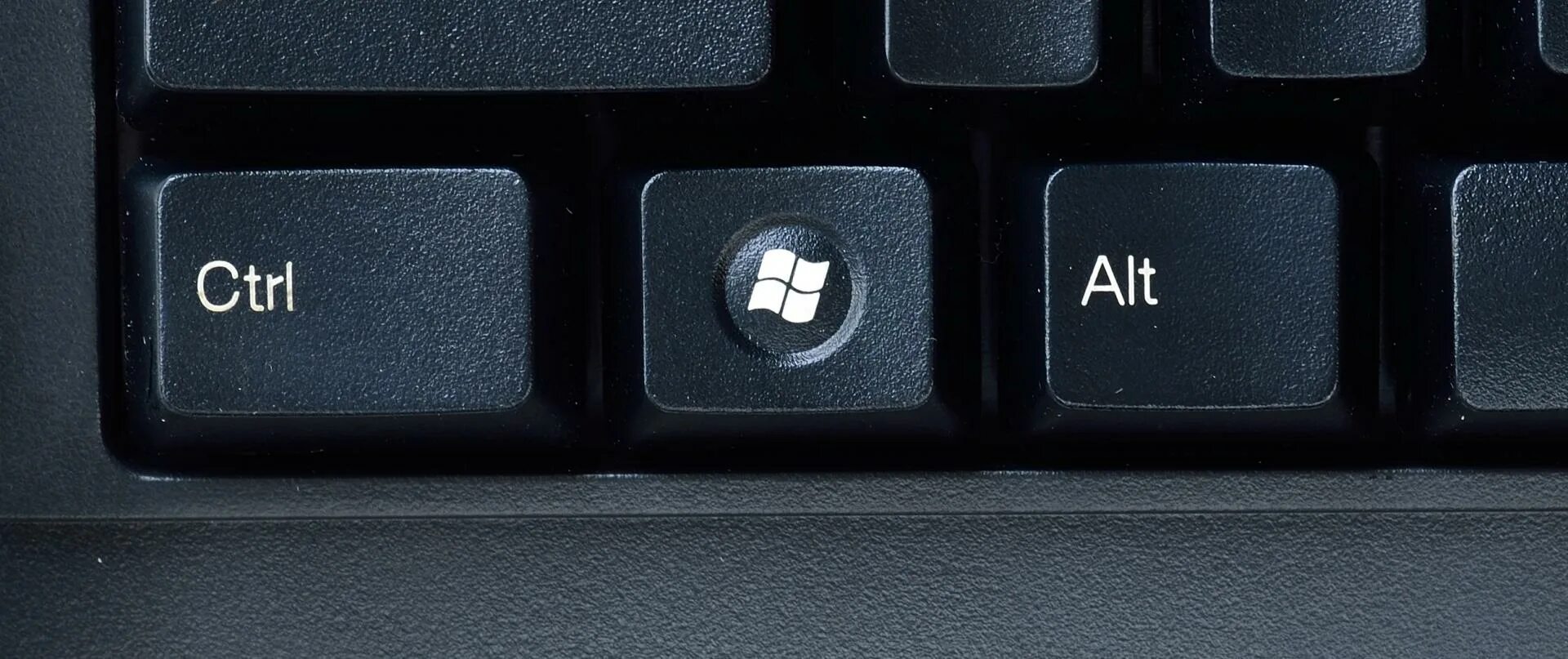 Кнопку посередине. Windows Key клавиша. Клавиша виндовс на клавиатуре. Кнопка win на клавиатуре. Клавиатура кнопки.