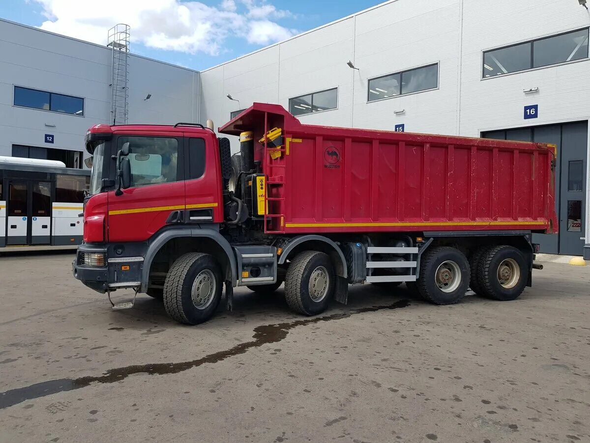 Scania p8x400