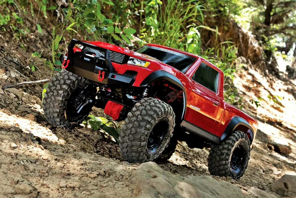 Машинки на управлении бездорожье. Traxxas TRX-4. Traxxas TRX-4 Sport. Traxxas Trophy. Радиоуправляемый trx4 спорт.