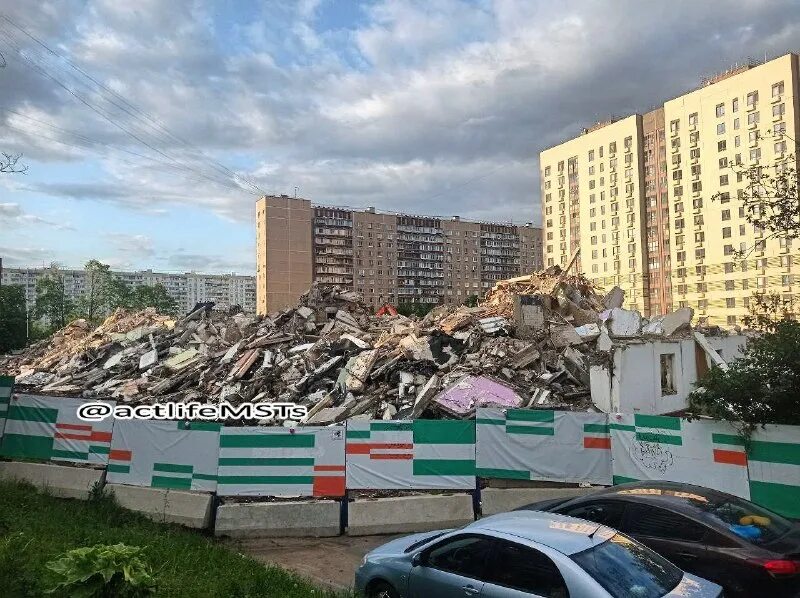 Снос истории. Снос истории. Снос истории. Снос. Снос истории.