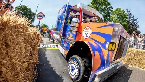 Soap box racing