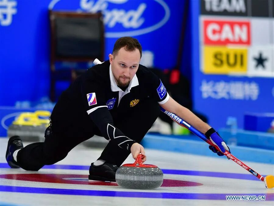 кёрлинг олимпийские игры 2022. керлинг олимпийский вид спорта. керлинг 2022. смешанные соревнования по керлингу. алина ковалева керлинг.