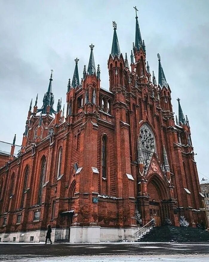 Храм непорочных. Римско-католический кафедральный собор в москве. храм непорочного зачатия пресвятой девы марии москва. церковь непорочного зачатия малая грузинская. римско-католический кафедральный собор непорочного зачатия.