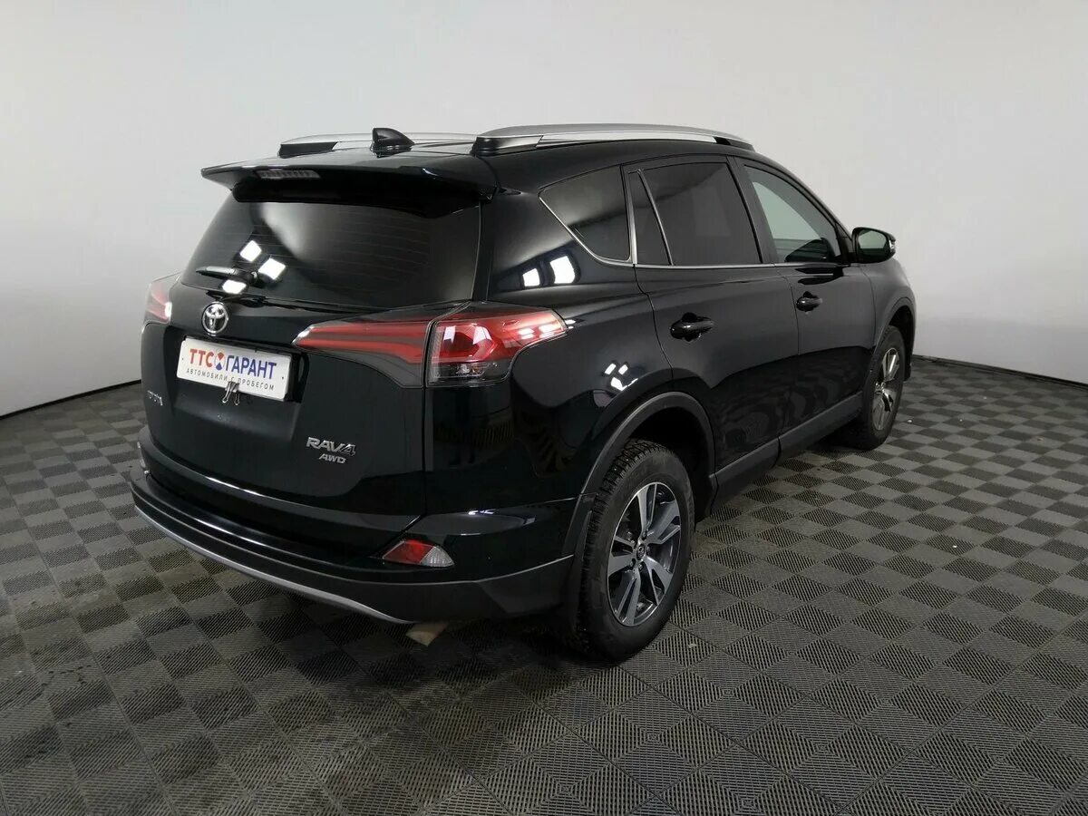 Купить тойота рав в краснодаре. Toyota rav4 2017 Black. Toyota rav4 2017 черный. RAV 4 4 Рестайлинг. Рав 4 2017 черный.