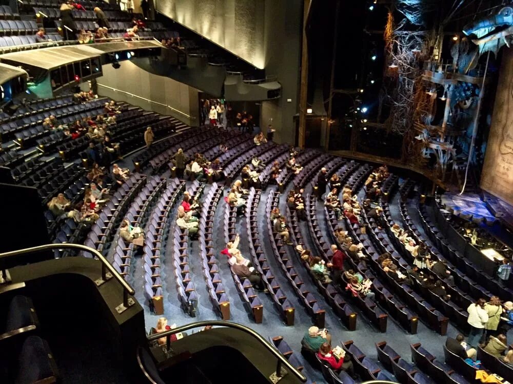 Gershwin Theatre. Гершвин (театр). Театр Гершвина в Нью-Йорке. Best buy Theater.