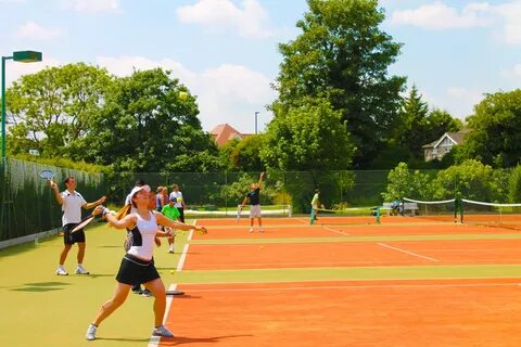 Tennis house