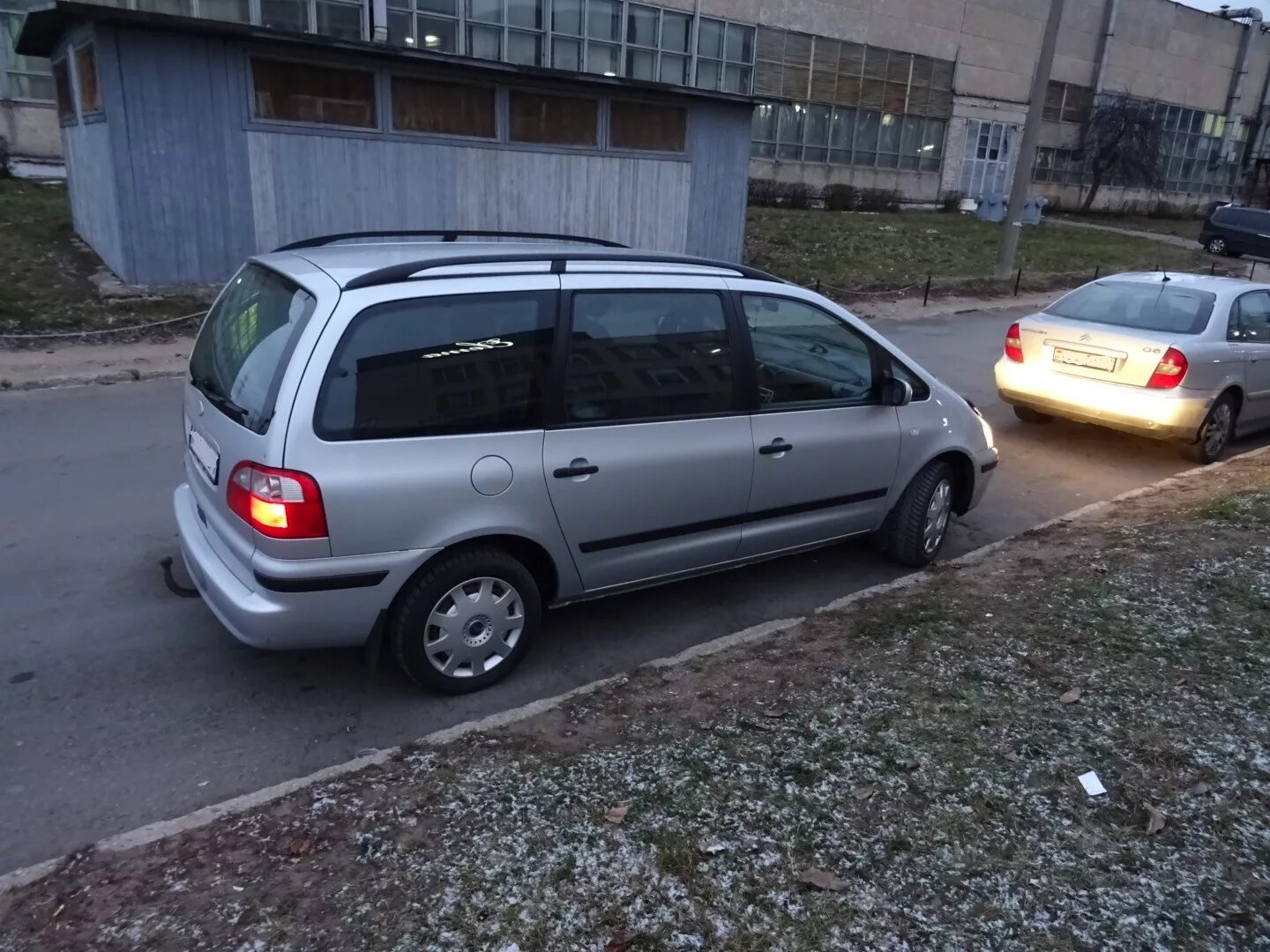 Форд галакси 2001 года. Ford Galaxy 2004. Форд галакси 2004 года. Форд галакси 2001. Форд галакси 2003 года.