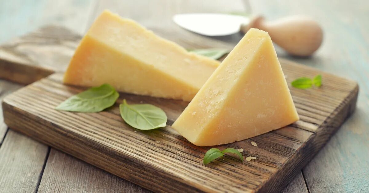 Сыр диетолог. Разные сыра. Ірімшік фото. Сыр здоровье. Сыр полезный продукт.