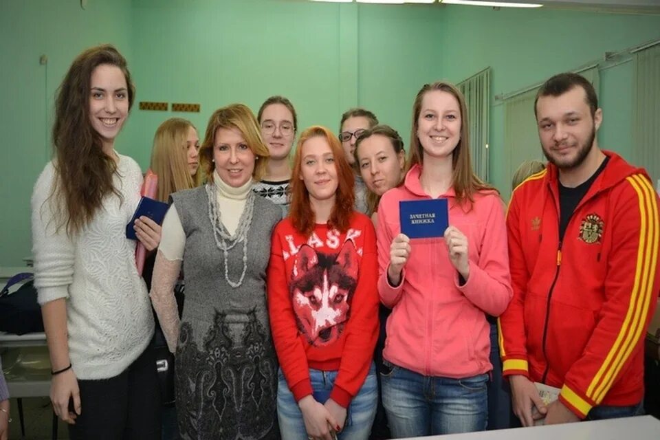 Преподаватель ВГУЭС Ирина Трегубова награждена медалью "За вклад в развитие обра