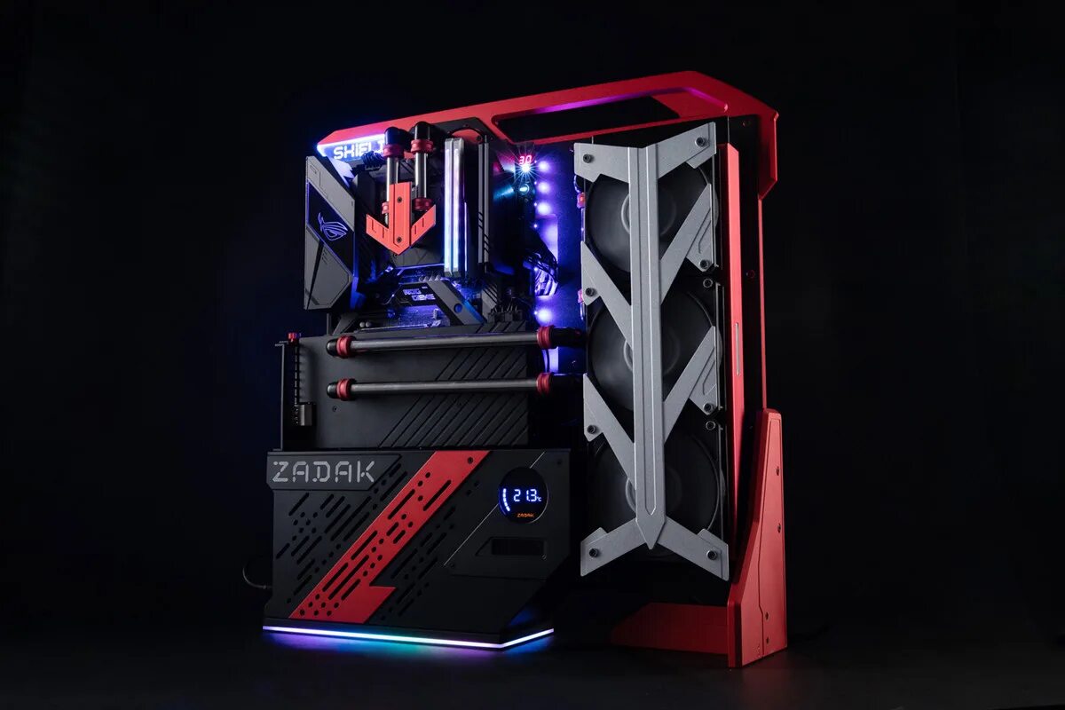 Лучший пк 2025. Gigabyte 1080 ti с водяным охлаждением. игровой пк с подсветкой и водяным охлаждением. лучший игровой корпус пк 2025. лучший корпус для пк 2025.