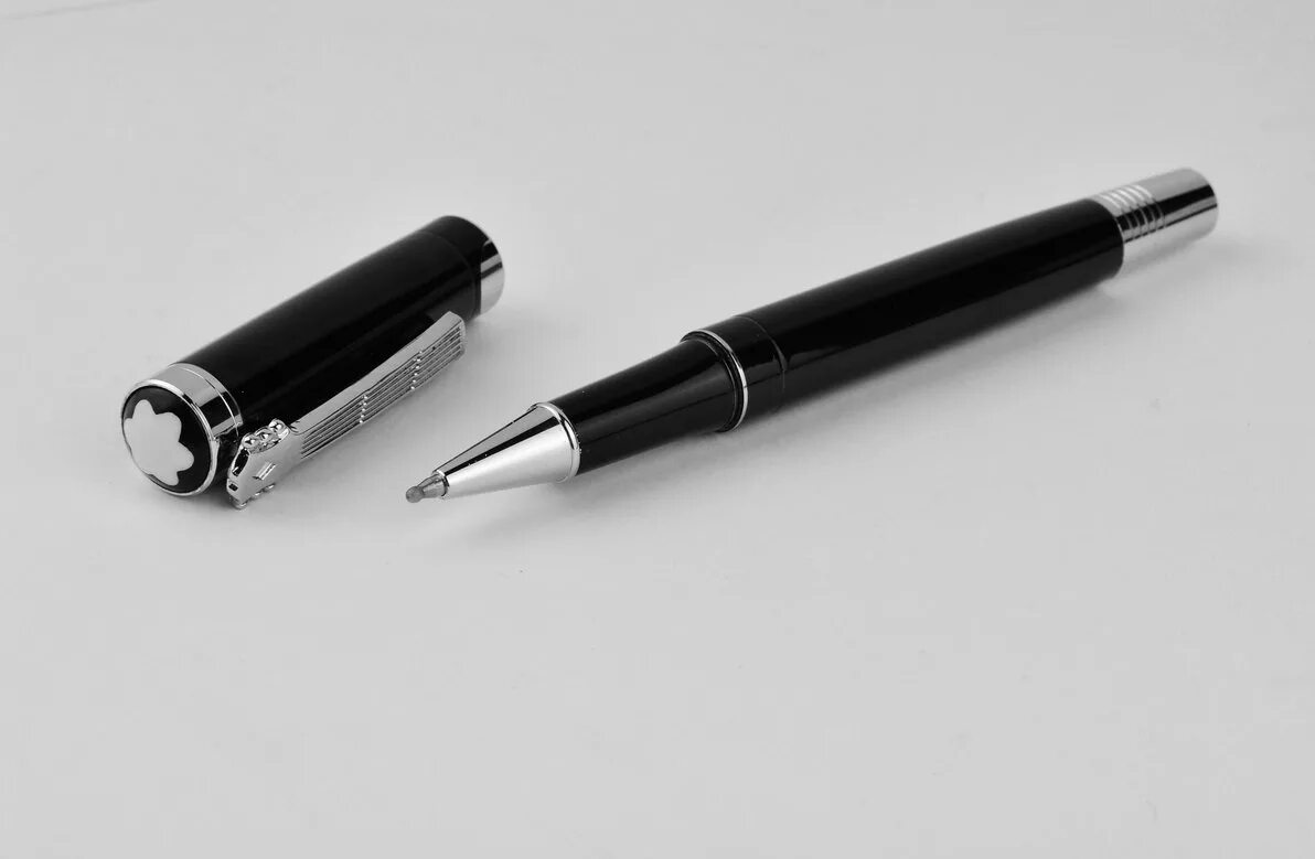 Ручка роллер montblanc jfk. Ручка шариковая montblanc джон леннон. Montblanc john lennon special edition 2010. Ручка монблан кеннеди. Montblanc ручка special edition.