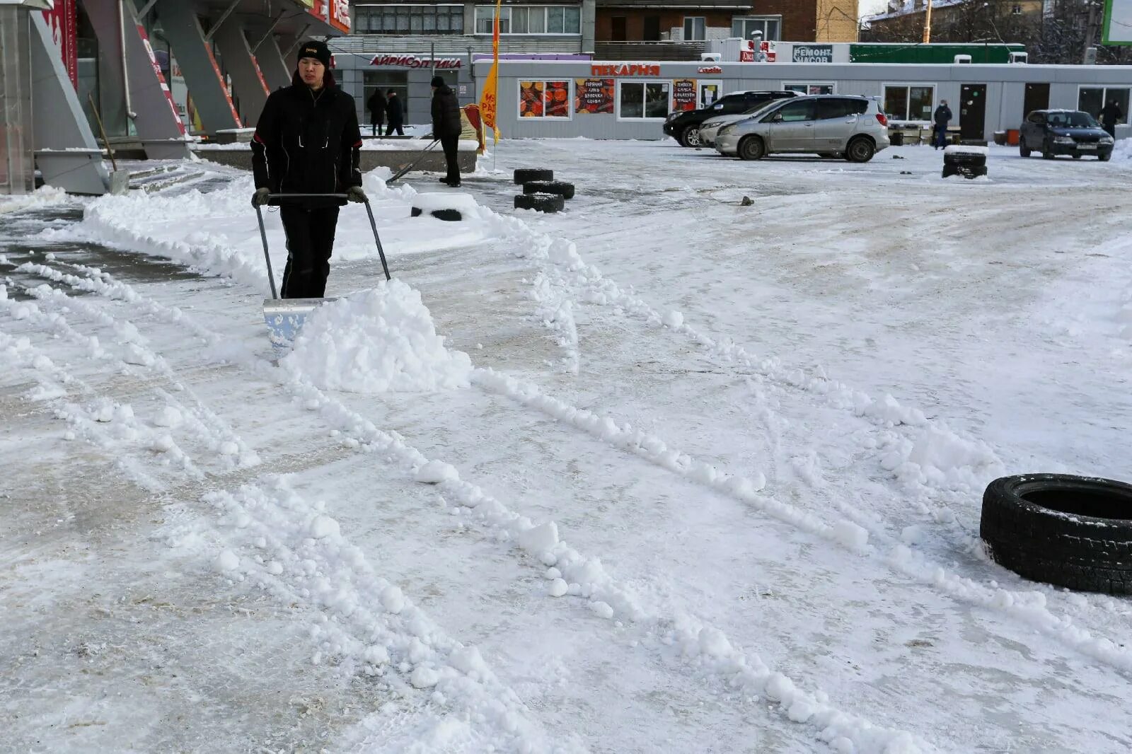 Уборка снега в Новосибирске. Уборка улиц Новосибирск. Аномальные Морозы в Новосибирске. Новосибирск Мороз. Сильные морозы в новосибирске