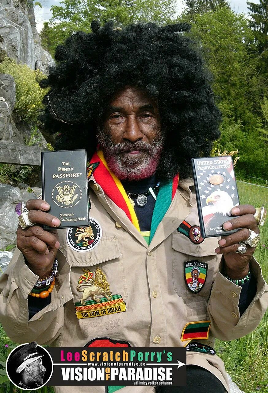 Scratch perry. Lee scratch perry. lee scratch perry кадры из фильма. возмутитель жизни ли скретч перри кадры. lee scratch perry военная форма.