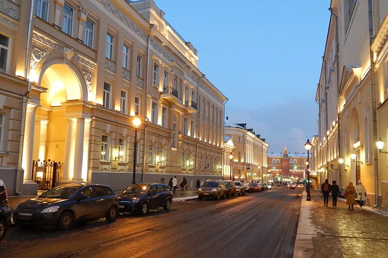 Большая никитская ул. Ул большая никитская. Никитская улица москва. Большая никитинская улица москва. Большая никитская москва.