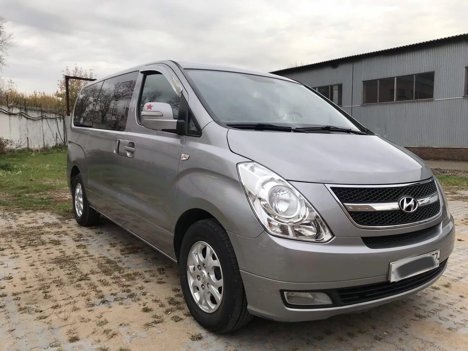 Купить н 1 б у. Hyundai h1 2012. Hyundai h1 Grand Starex. Хендай h1 2012. H-1 Хундай 2012.