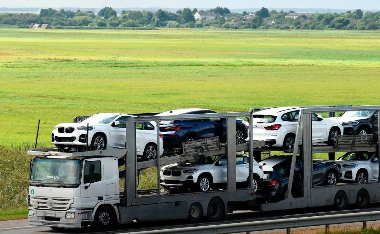 Ввоз автомобилей. Импорт автомобилей. Автомобиль из за границы. Ввоз автомобилей из за рубежа. Новые правила ввоза автомобилей 2024