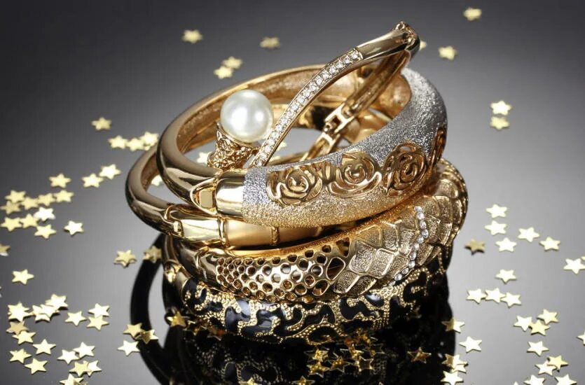 день рождение ювелира. ювелирные изделия баннер. день рождение ювелира. открытка с днем ювелира. ювелирные украшения цветы.