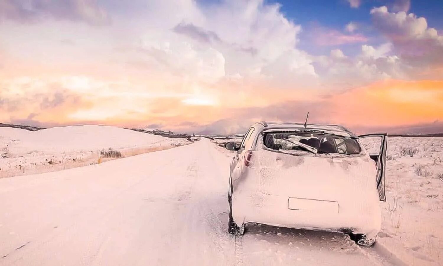 Cold car. Холодная машина. Кабриолет зимой в России. Ледяной автомобиль едет. Ситроен Cold car.