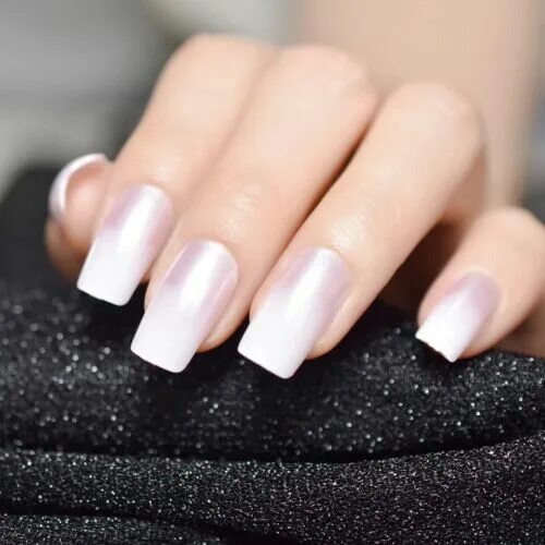 Маникюр на квадратные ногти средней длины 25 Nail Art Designs for Spring That Aren't Tacky Anna Elizabeth Subtle nails,