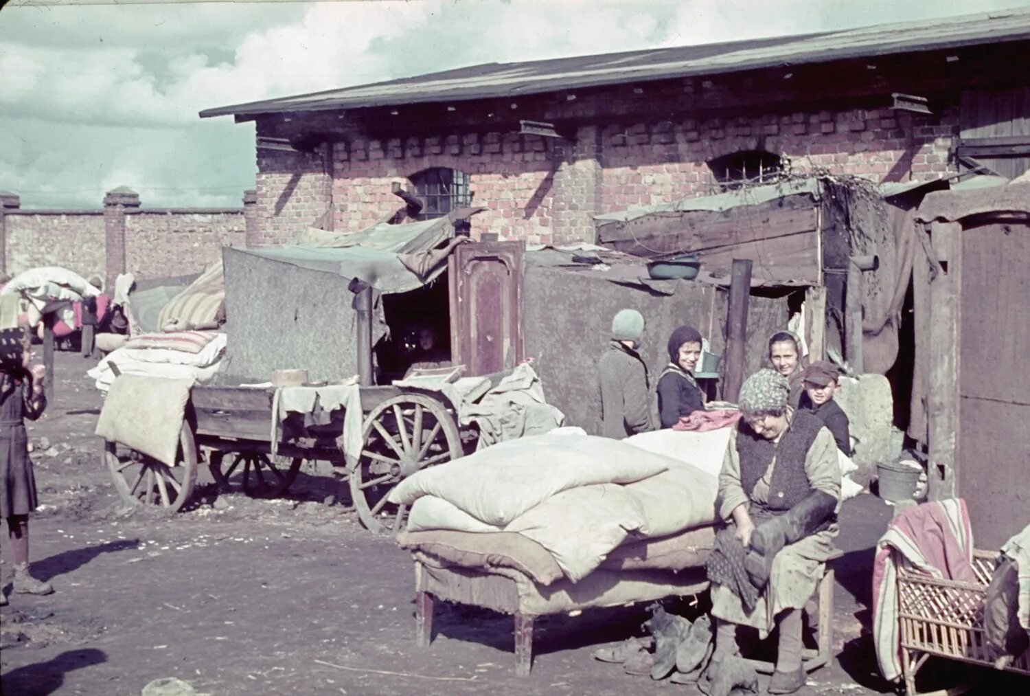 Гетто в озерах. Оккупированная Польша 1939.