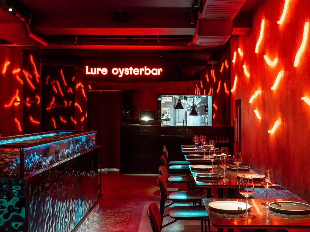 Бар ресторан центр. Lure Oyster Bar. Lure Oyster Bar Новокузнецкая. Lure Oyster Bar Bar Пятницкая. Lure Oyster Пятницкая.