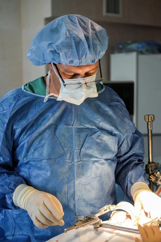 Трансплантолог. Хирург трансплантолог. Александр Быков трансплантолог Новосибирск.