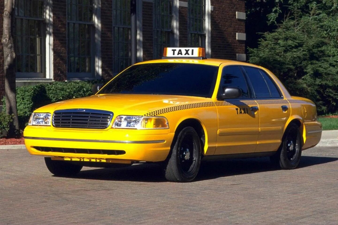 Ford Crown Victoria 1998. Машина Ford Crown Victoria Taxi 1993. Ford Crown Victoria 1998 Taxi. Автомобиль для такси 2024