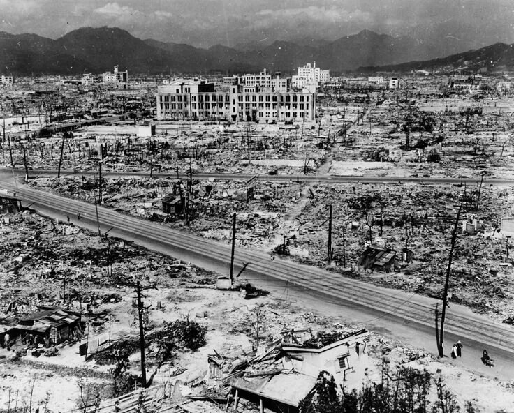 Последствия ядерного взрыва в японии 1945 хиросима и нагасаки. Города японии 1945. 1945 г. Города японии 1945. Города японии 1945.
