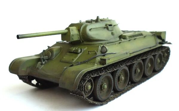 книга т-34. т-34 в бронзе. т 34 в аптеках. танк т-34 нижний тагил. боковики т-34-76 гайка.