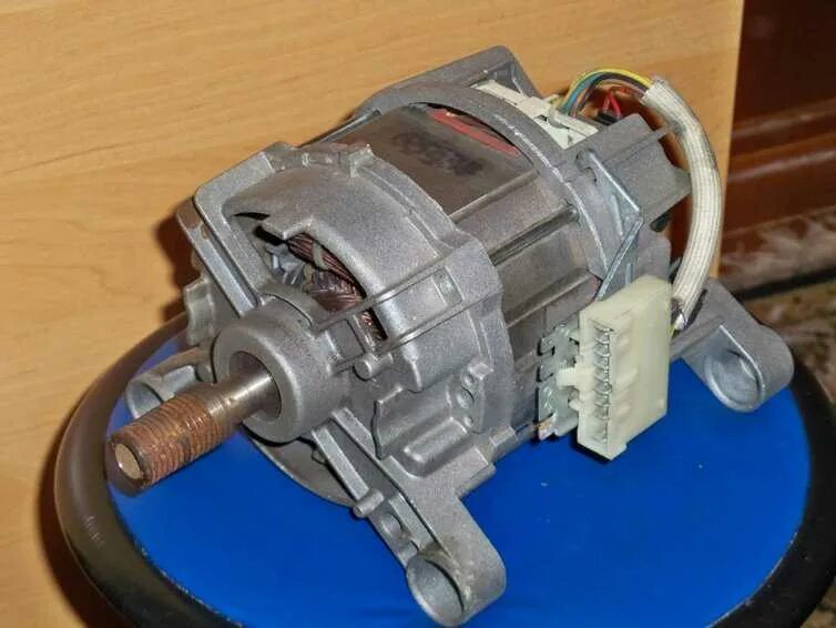 151. Welling 160024868. Мотор от стиральной машины сименс wp2100. Как разобрать двигатель от стиральной машины. Электродвигатель 220в для стиральной машины веко.