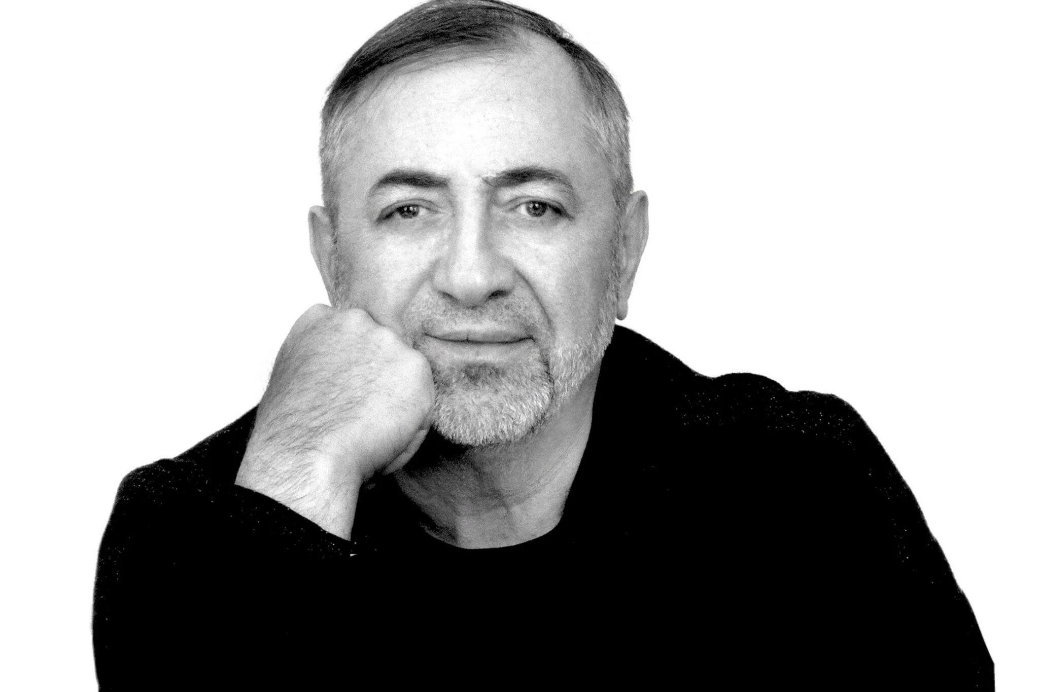 Гусейн рустамов. Гусейн манапов. гусейн манапов махачкала. гусейн манапов осень.