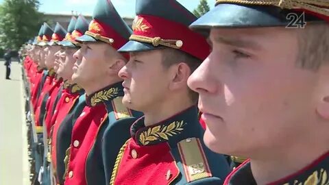 Присяга в казанском танковом училище