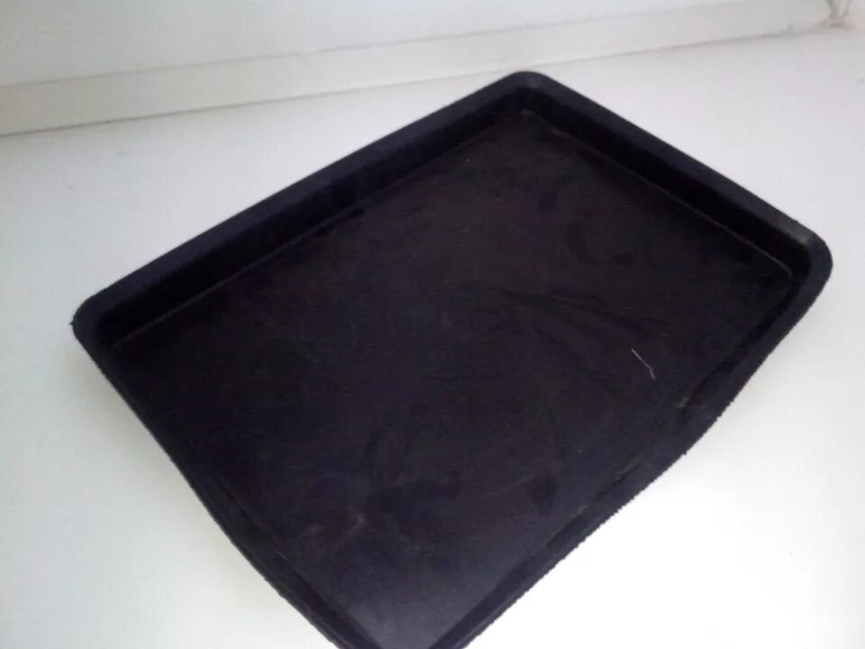 Коврик акб 2101. Резиновый коврик под акб уаз. Резиновый лоток поддон 1500/1200. Коврик под аккумулятор. Поддон под акб кавасаки.