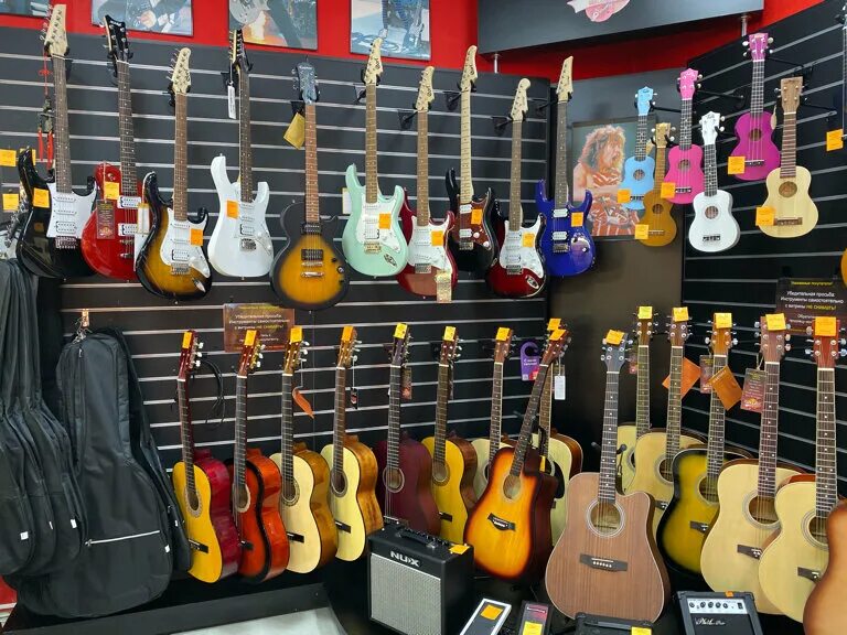 музыкальные магазины маркса. магазин музыкальных инструментов. музыкальный магазин мир музыки. музыкальные магазины маркса. рок хаус магнитогорск.
