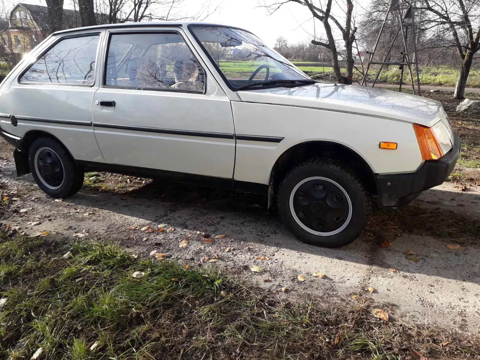 Заз 1102 «таврия» 1102. Таврия новосибирск. Машина заз 1102 таврия. Заз 1102 таврия 1988. Заз-1102 таврия 1987 год.