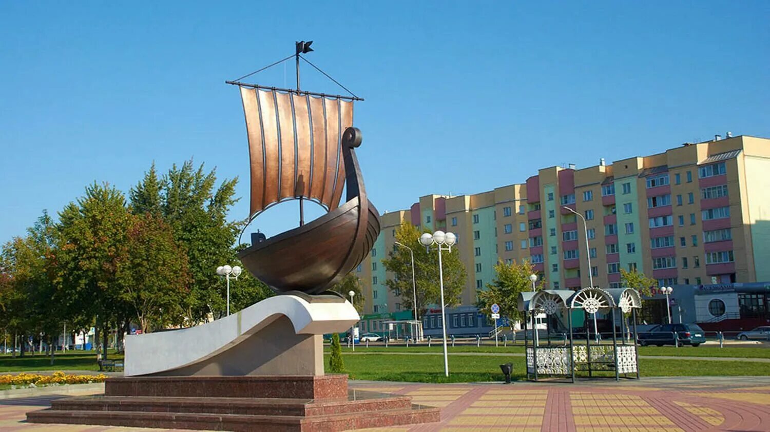 Можно жлобин. Жлобин белоруссия. жлобин беларусь достопримечательнос. жлобин беларусь достопримечательности. жлобин центр города.