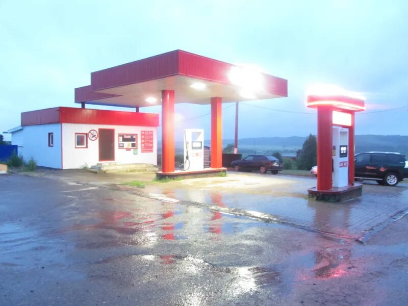 Азс лукойл жигулёвск. Заправка строительной техники. Агзс lpg. Кировск ленинградская область газовая заправка. Заправка газа баллона в курортном районе.