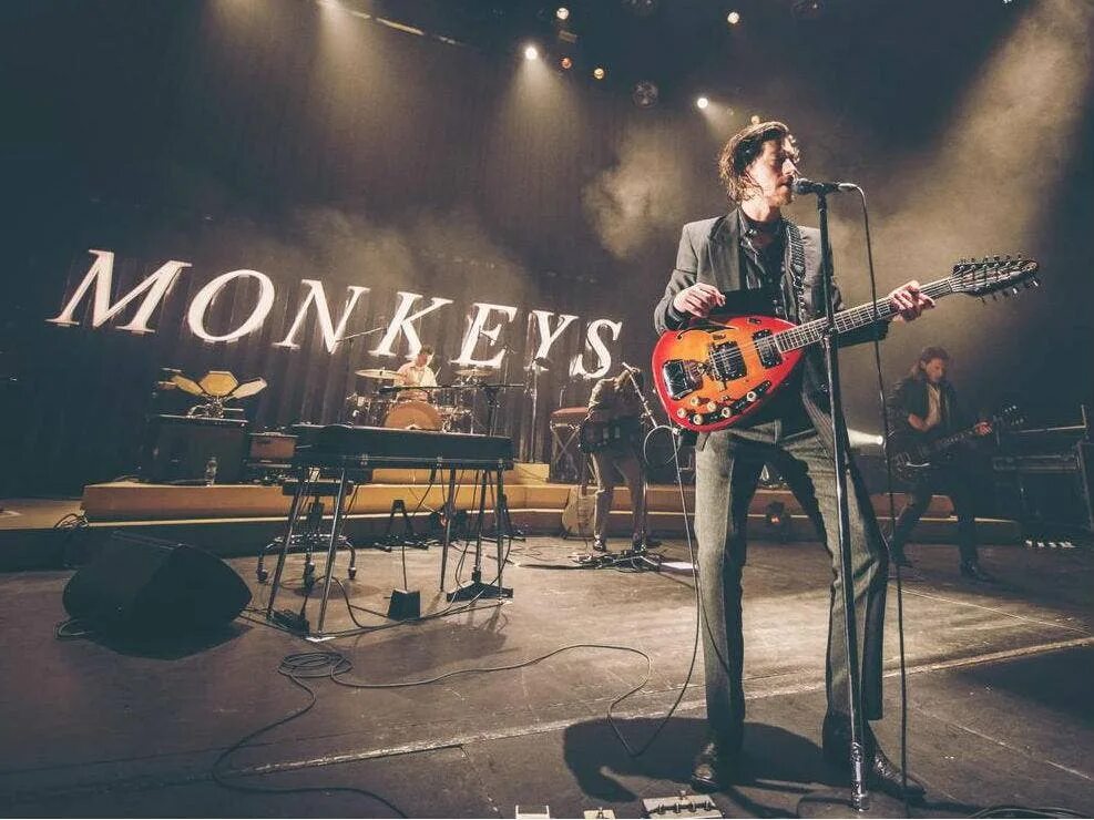 Арктик монкис. Arctic monkeys. arctic monkeys royal albert hall. арктик манкис 2025. arctic monkeys album 2025.