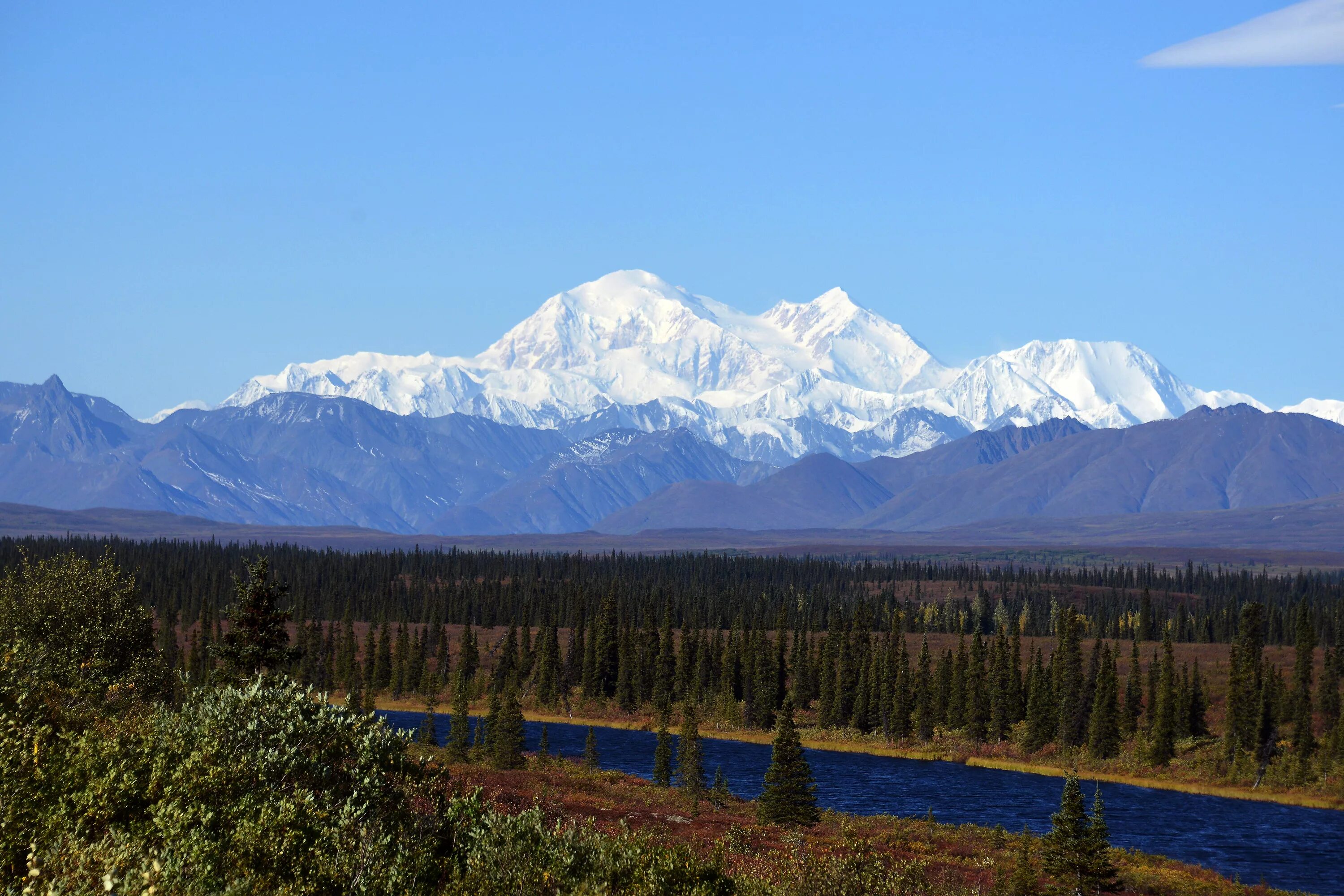 Северные вершины. Аляска гора Денали. Национальный парк Денали Аляска. Аляска гора Мак Кинли. Гора Мак Кинли Северная Америка.