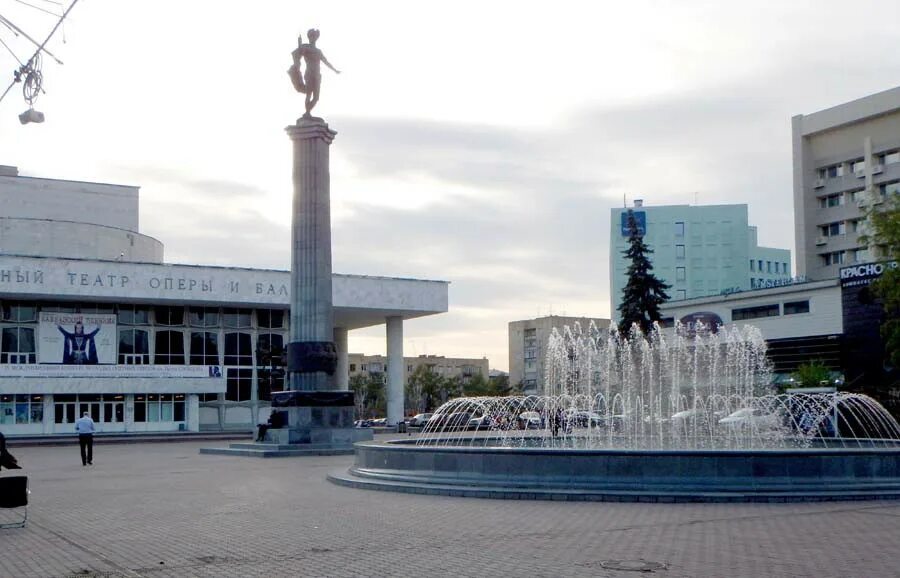 театральная площадь ростов на дону. красноярск театральная площадь театр. площадь театра оперы и балета красноярск. театральн красноярск театральная площадь. театр оперы и балета красноярск.
