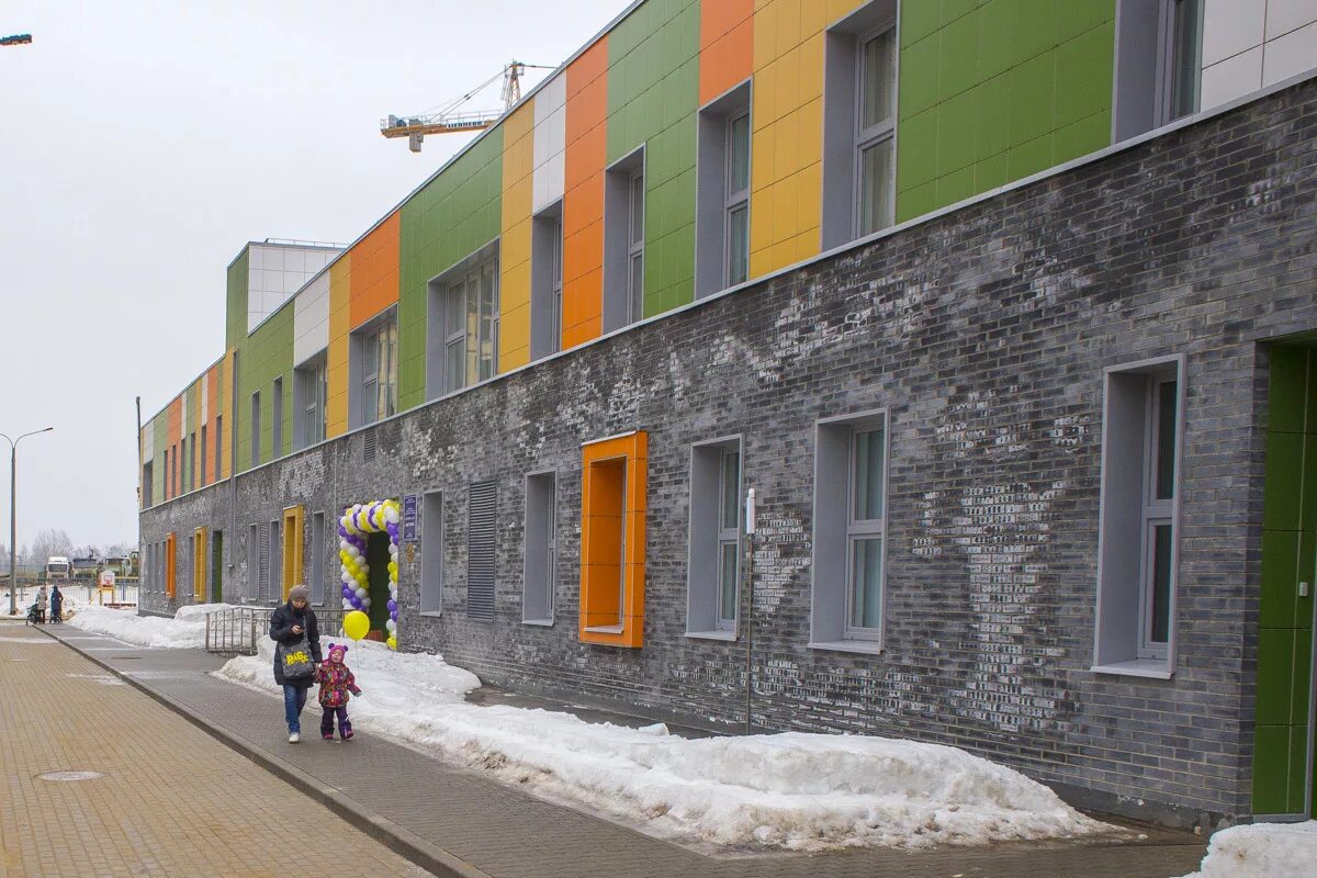 детский мир звенигород. детская площадка с пирамидой в медведково. москва медведково детское. московские товары медведково. детский сад 1856 медведково.