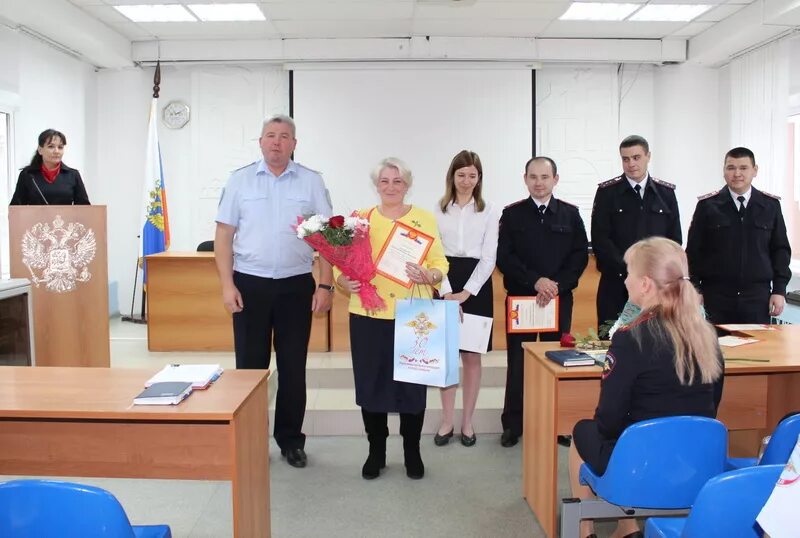 Омвд по г ноябрьску. Омвд ноябрьск. панибратец ноябрьск омвд. омвд ноябрьск штаб. здание омвд по г ноябрьску.