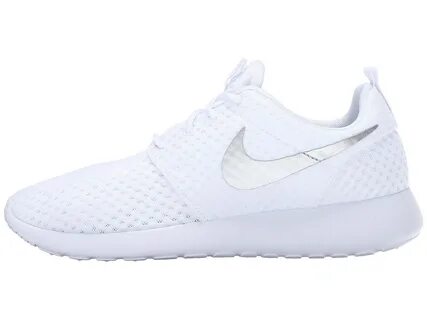 Белые roshe run