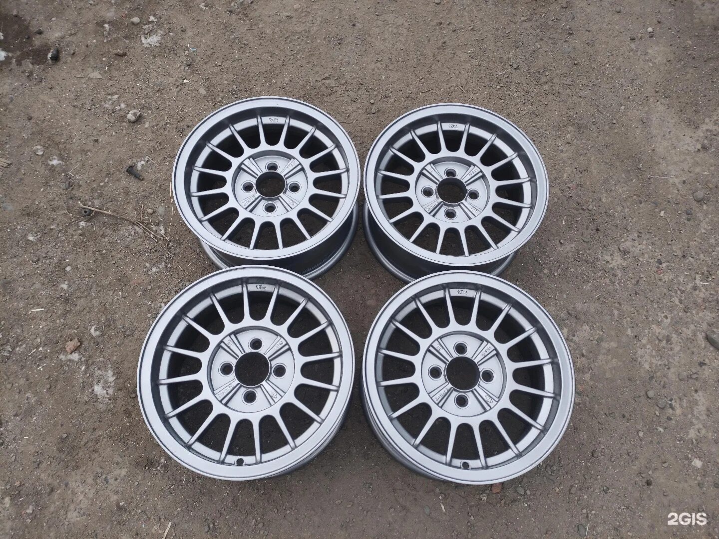 Диски 14 100. Диски 14 100. Литье 4на100 р15. Литые диски 4х100 r14 на ваз через шпильки. Диски r14 vw t4.